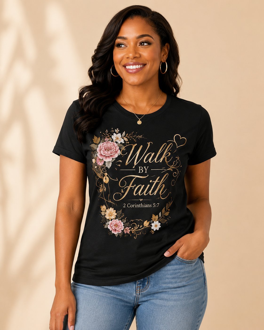 Zwart T-shirt met Walk by Faith